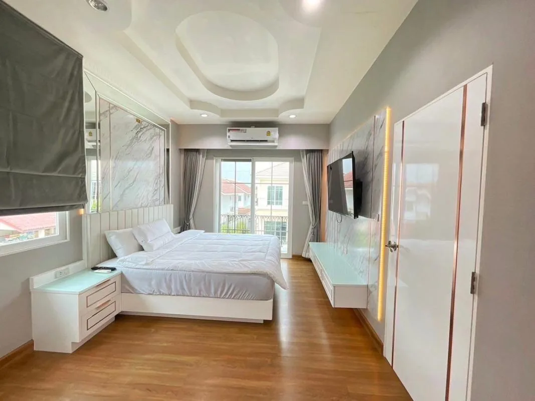 Property photos for Grandio Ramintra-wongwaen