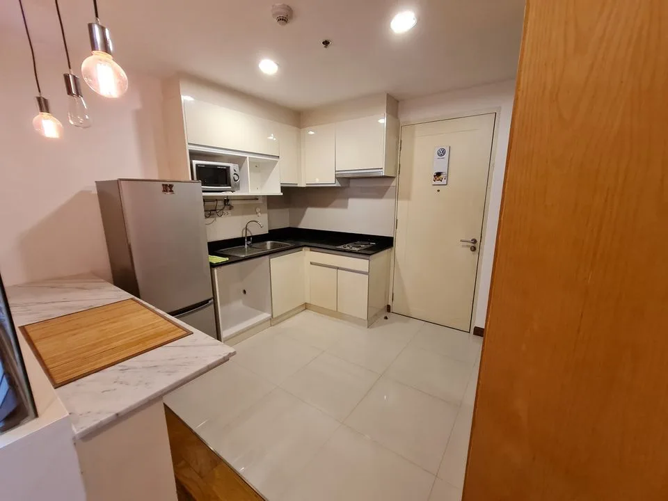 Property photos for THE LINE Phahonyothin Park