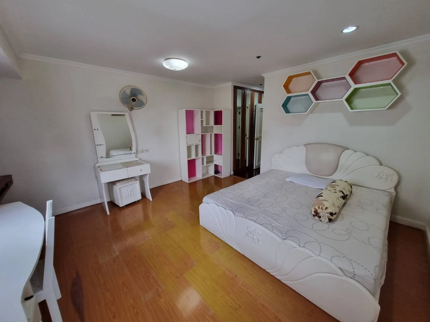 Property photos for Kallista Mansion