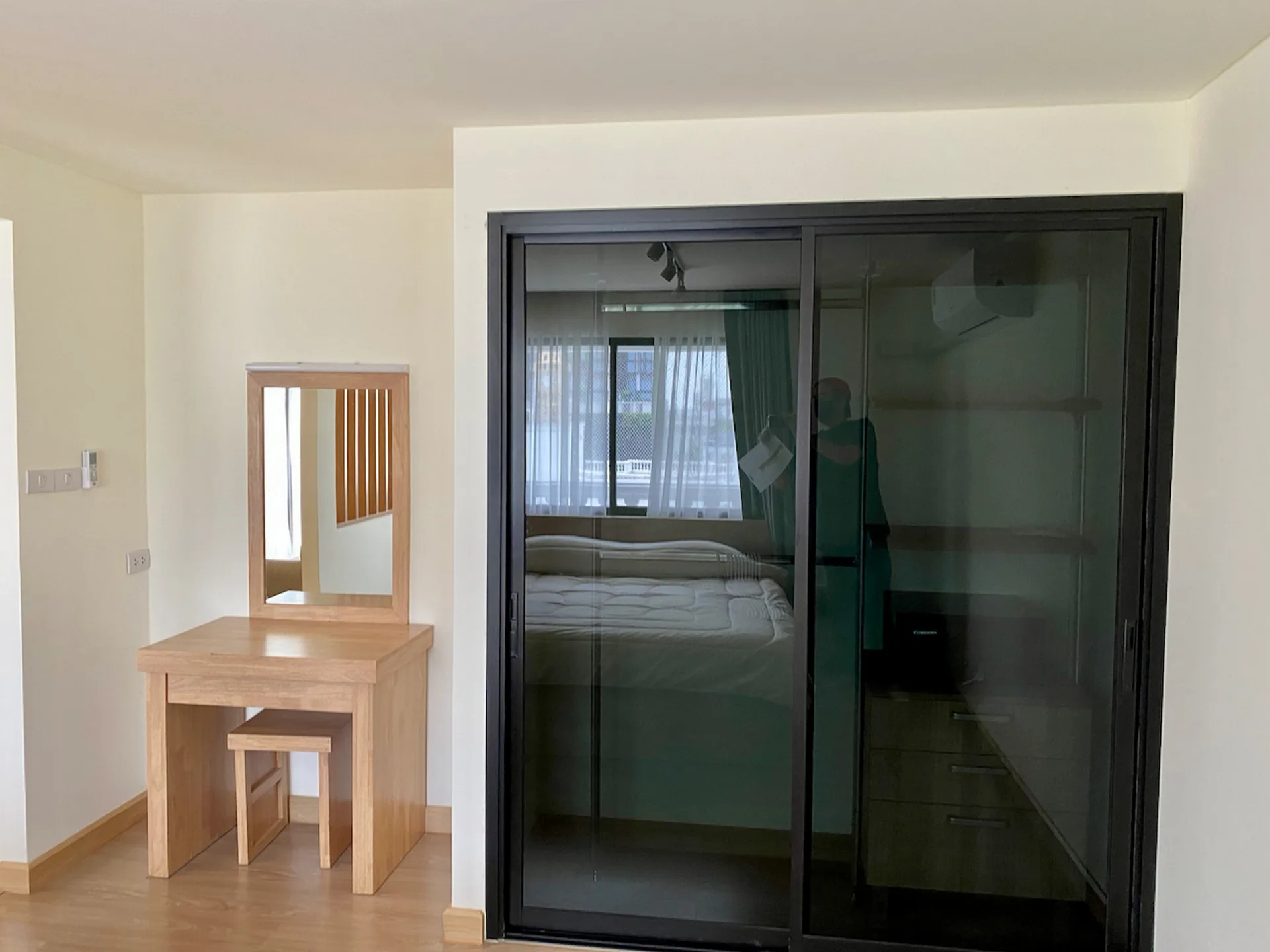 Property photos for 38 Mansion
