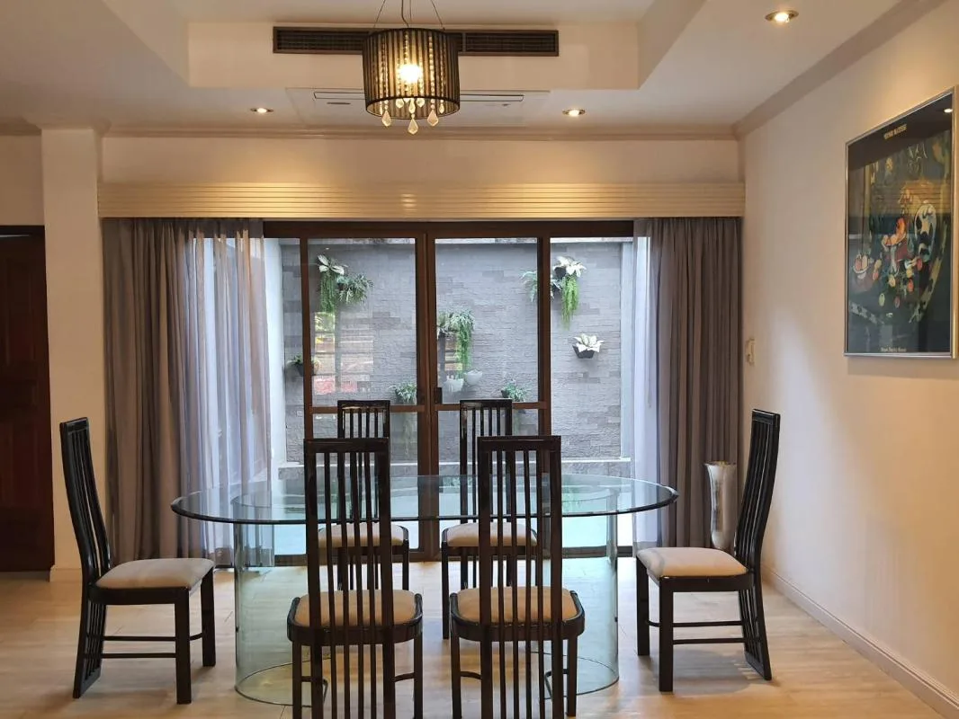 Property photos for Townhome Rama 4 Rd.