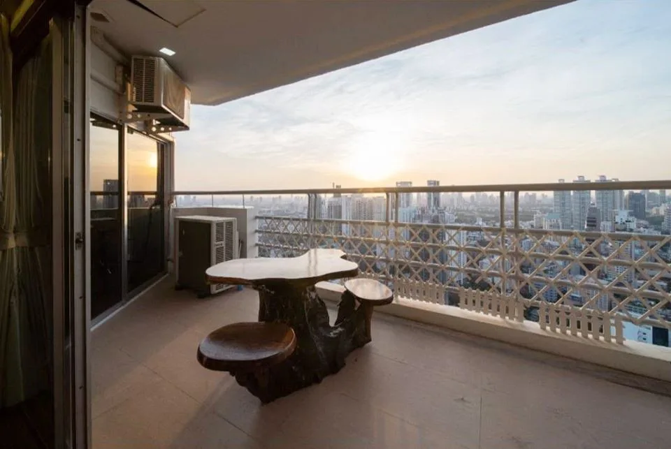 Property photos for The Waterford Diamond
