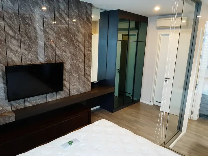 Property photos for The Room Sukhumvit 69