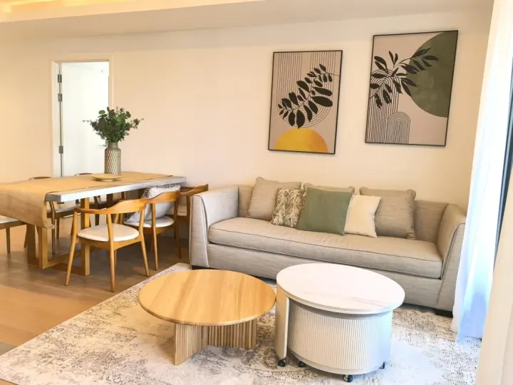 Property photos for Holme Ekkamai 22