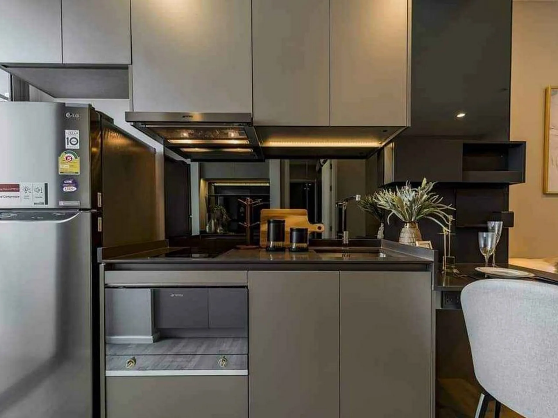 Property photos for The Room Sukhumvit 69
