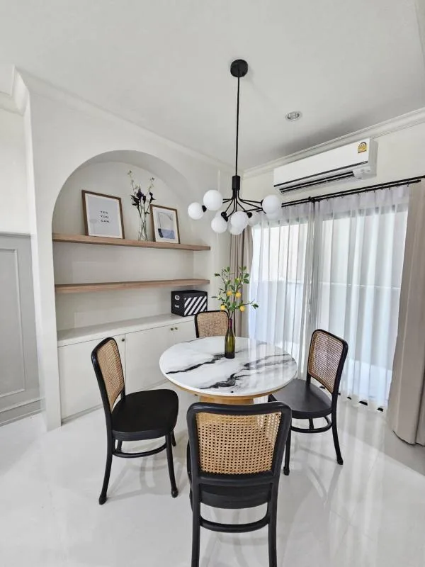 Property photos for Baan Klang Muang Rama 9