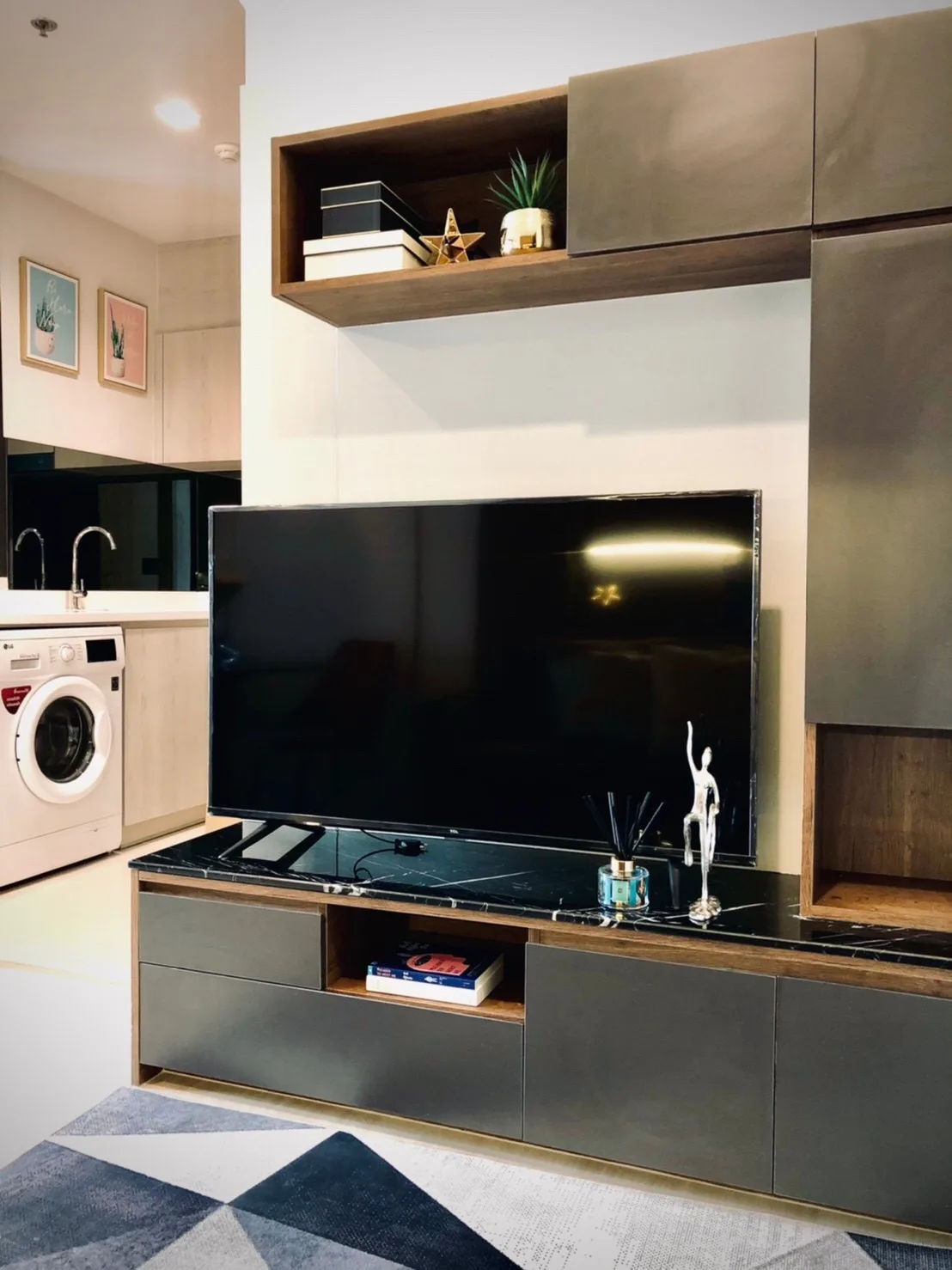 Property photos for Life One Wireless
