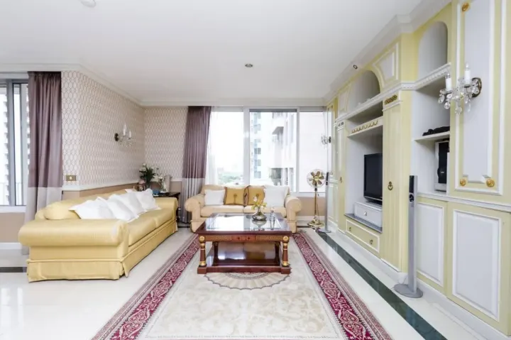 Property photos for Langsuan Ville