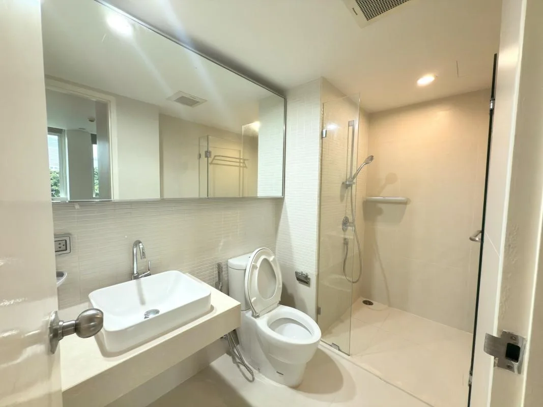 Property photos for Focus on Saladaeng