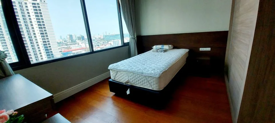 Property photos for Bright Sukhumvit 24