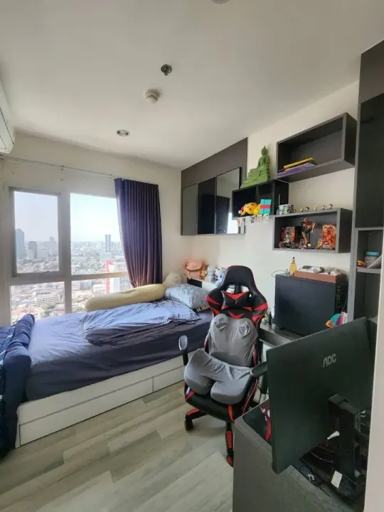 Property photos for The Key Sathorn - Charoenraj