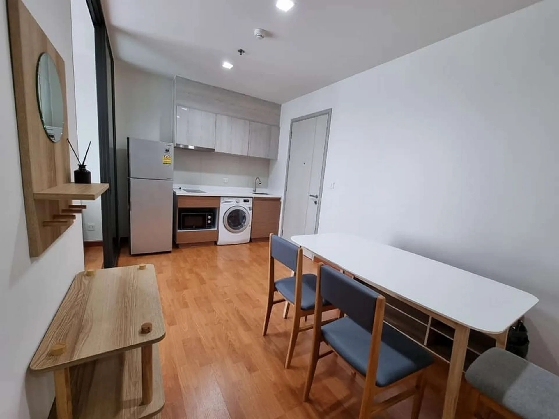 Property photos for Life Sukhumvit 48