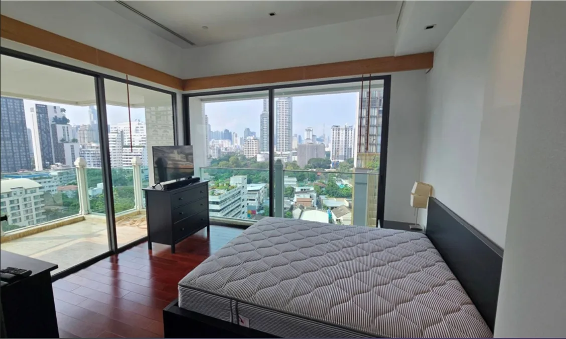 Property photos for Le Raffine Jambu Dvipa Sukhumvit 39