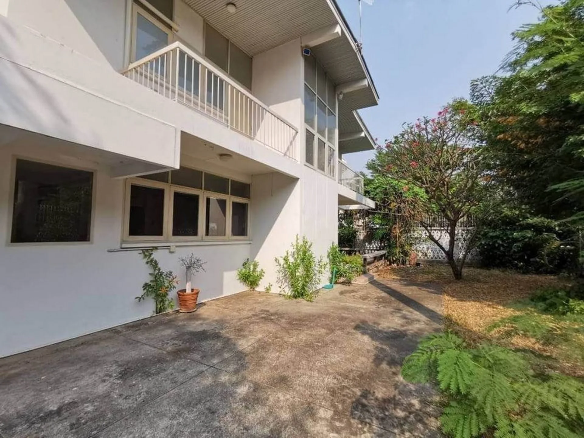 Property photos for Single House Ekkamai 6