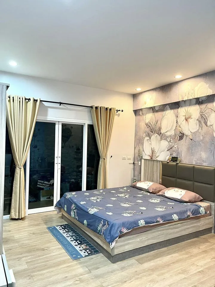 Property photos for Grand Palace