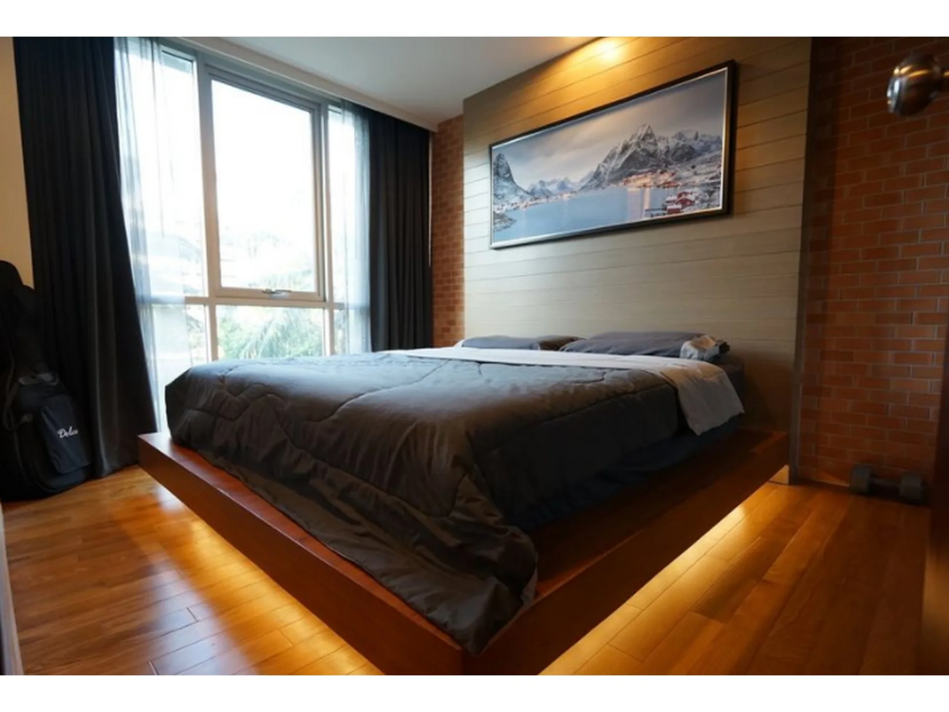 Property photos for Abstracts Phahonyothin Park