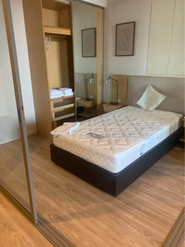 Property photos for Siamese Surawong