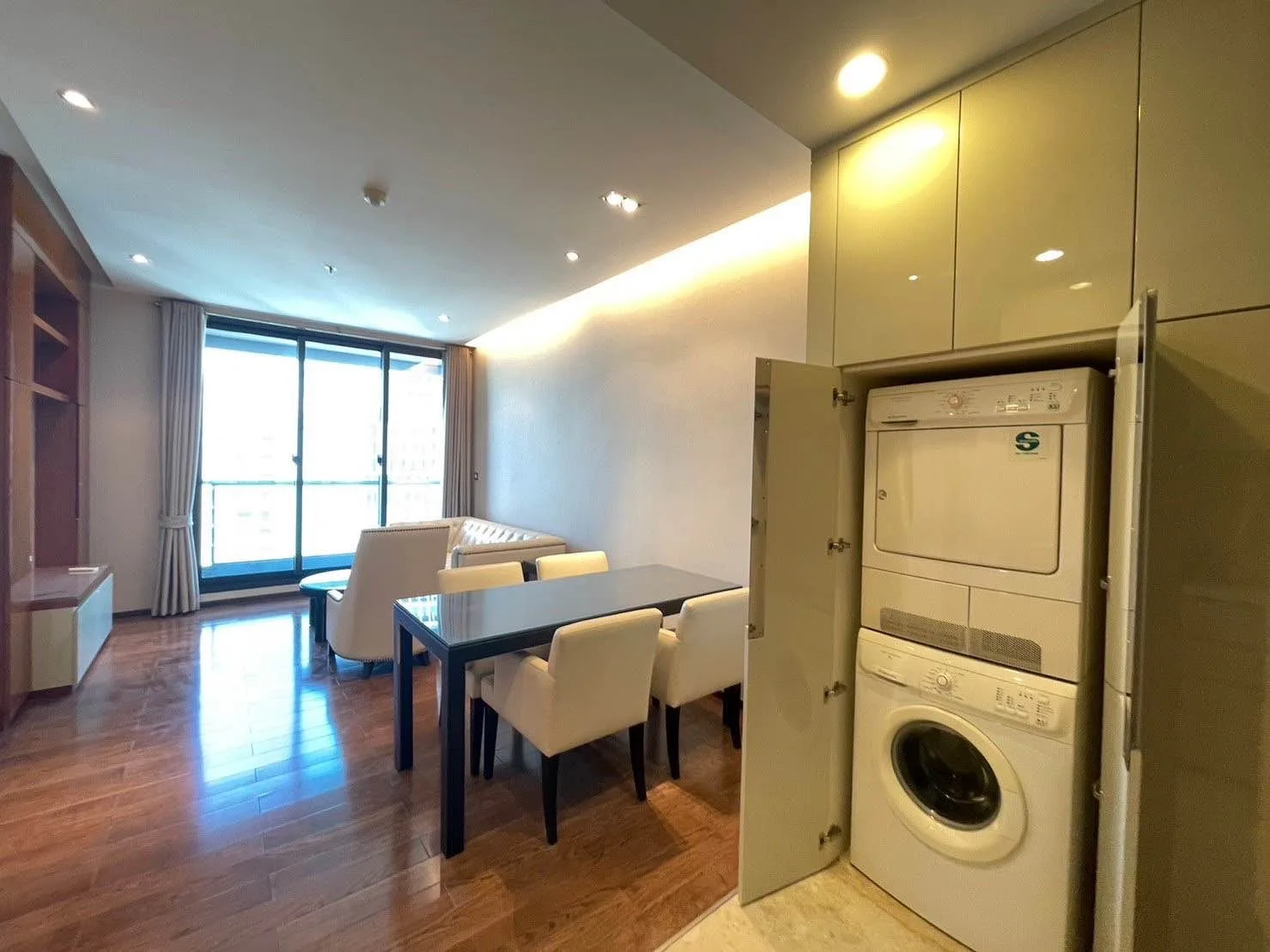 Property photos for The Address Sukhumvit 28