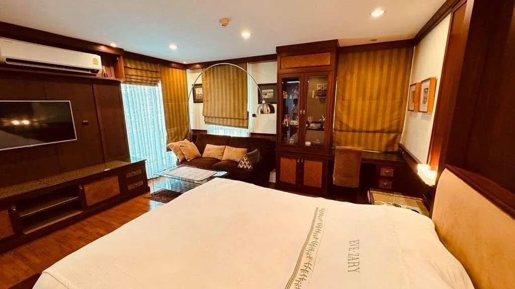 Property photos for Baan Siri Sathorn Yenakard