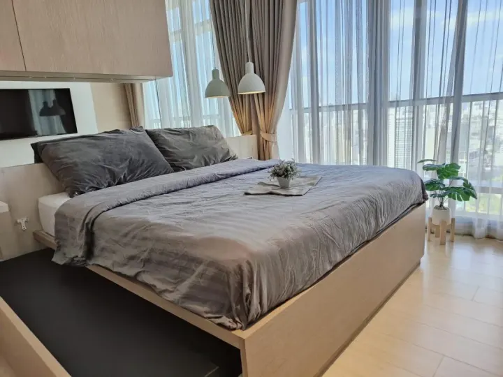 Property photos for Park Origin Phromphong