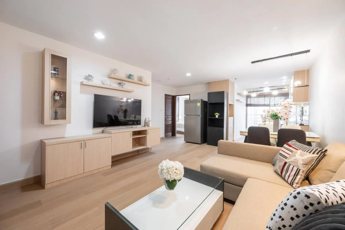 Property photos for The Waterford Diamond