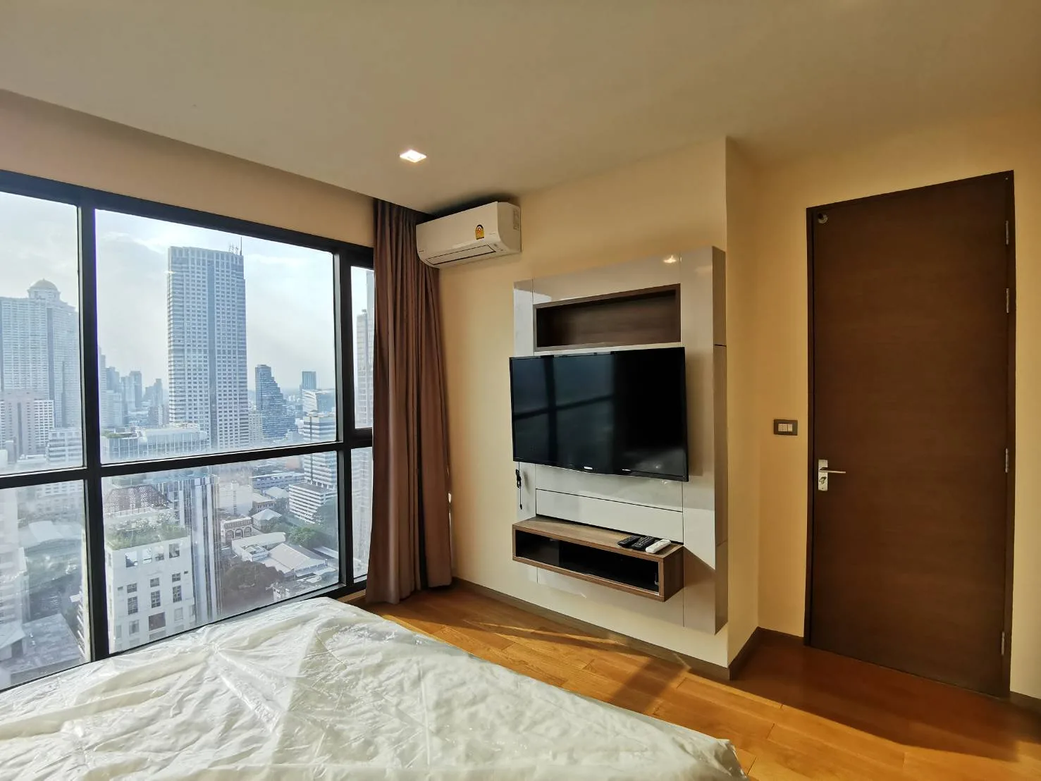 Property photos for The Address Sathorn