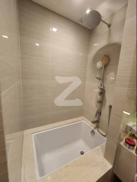 Property photos for Noble BE 33