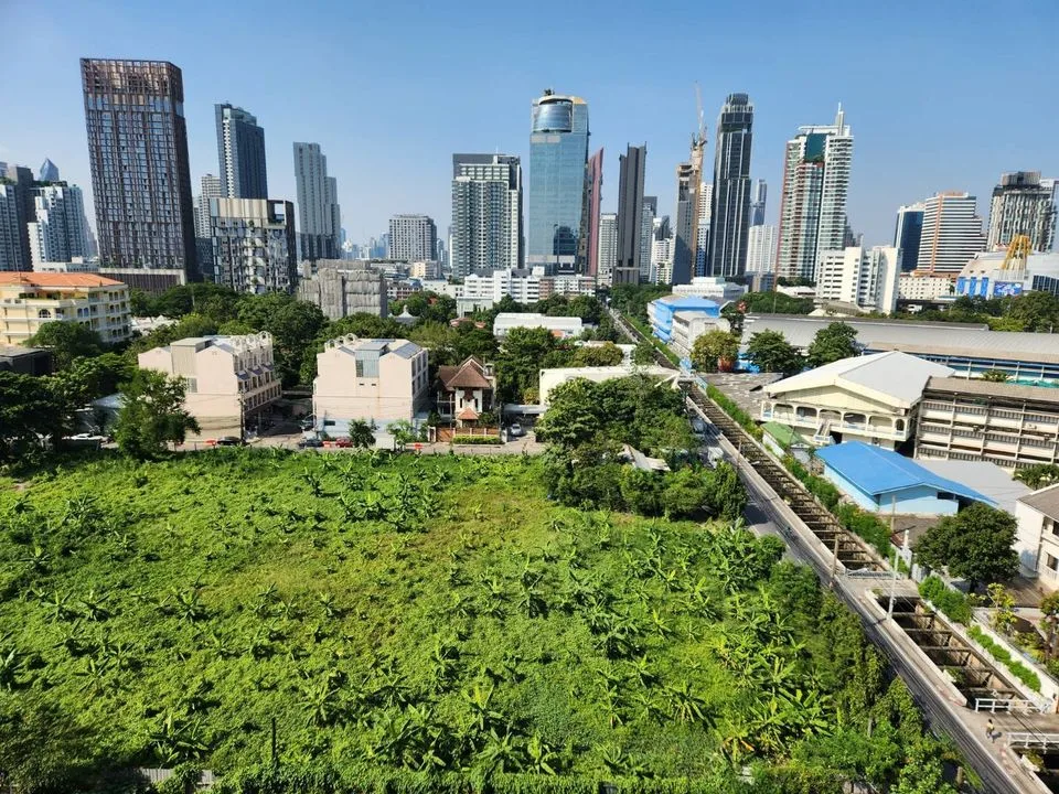 Property photos for The Room Sukhumvit 38