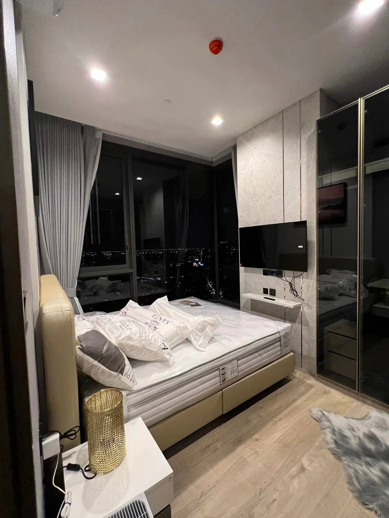Property photos for The Crest Park Residences