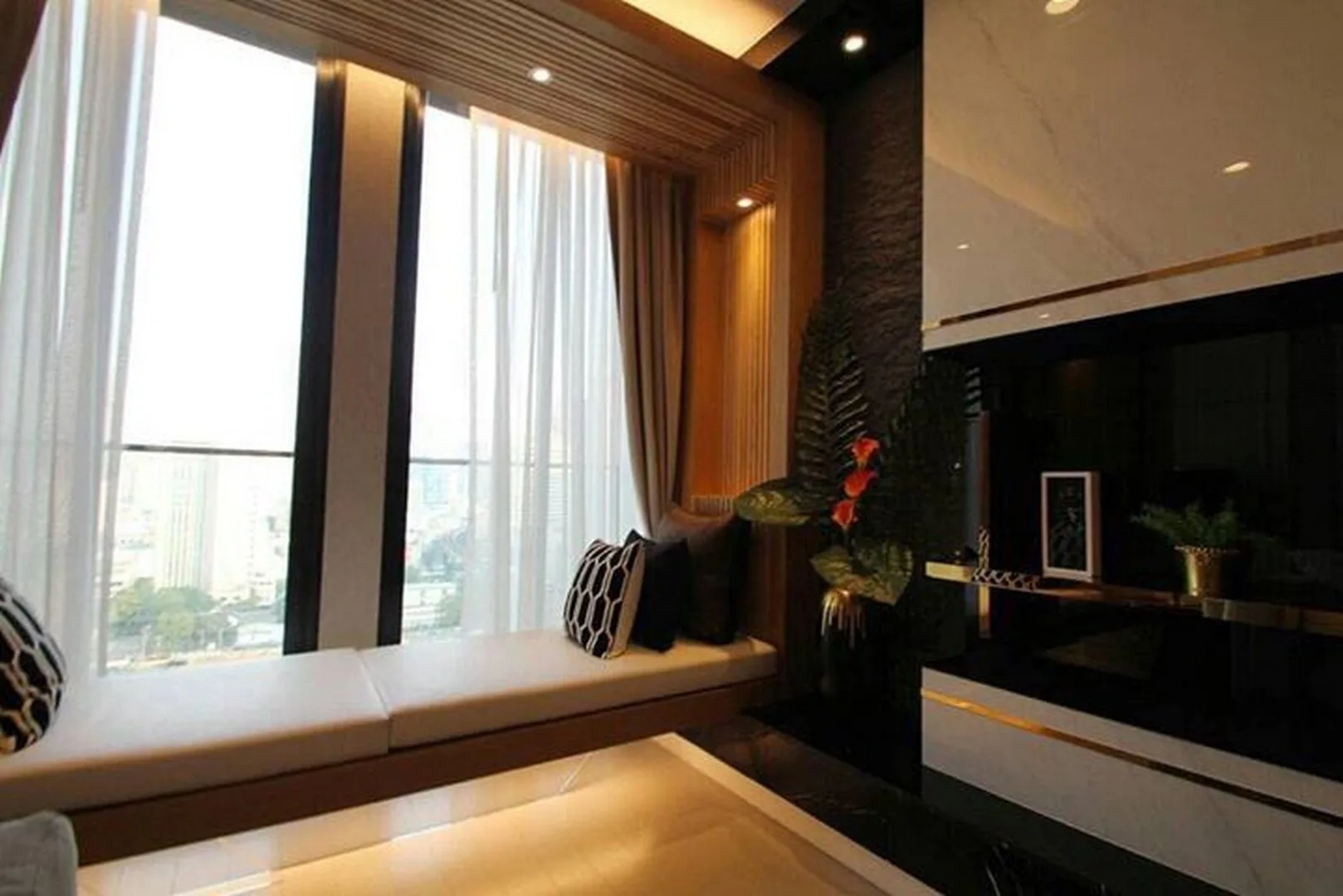 Property photos for Noble Ploenchit