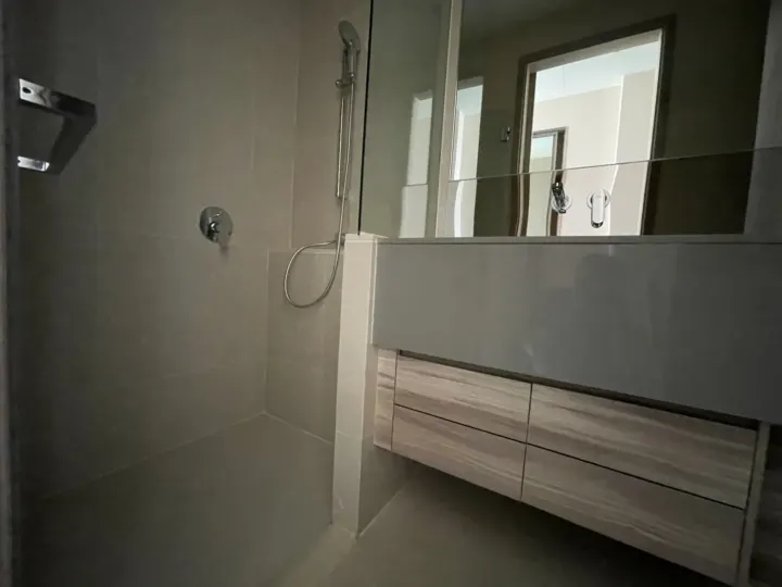 Property photos for The Esse Asoke