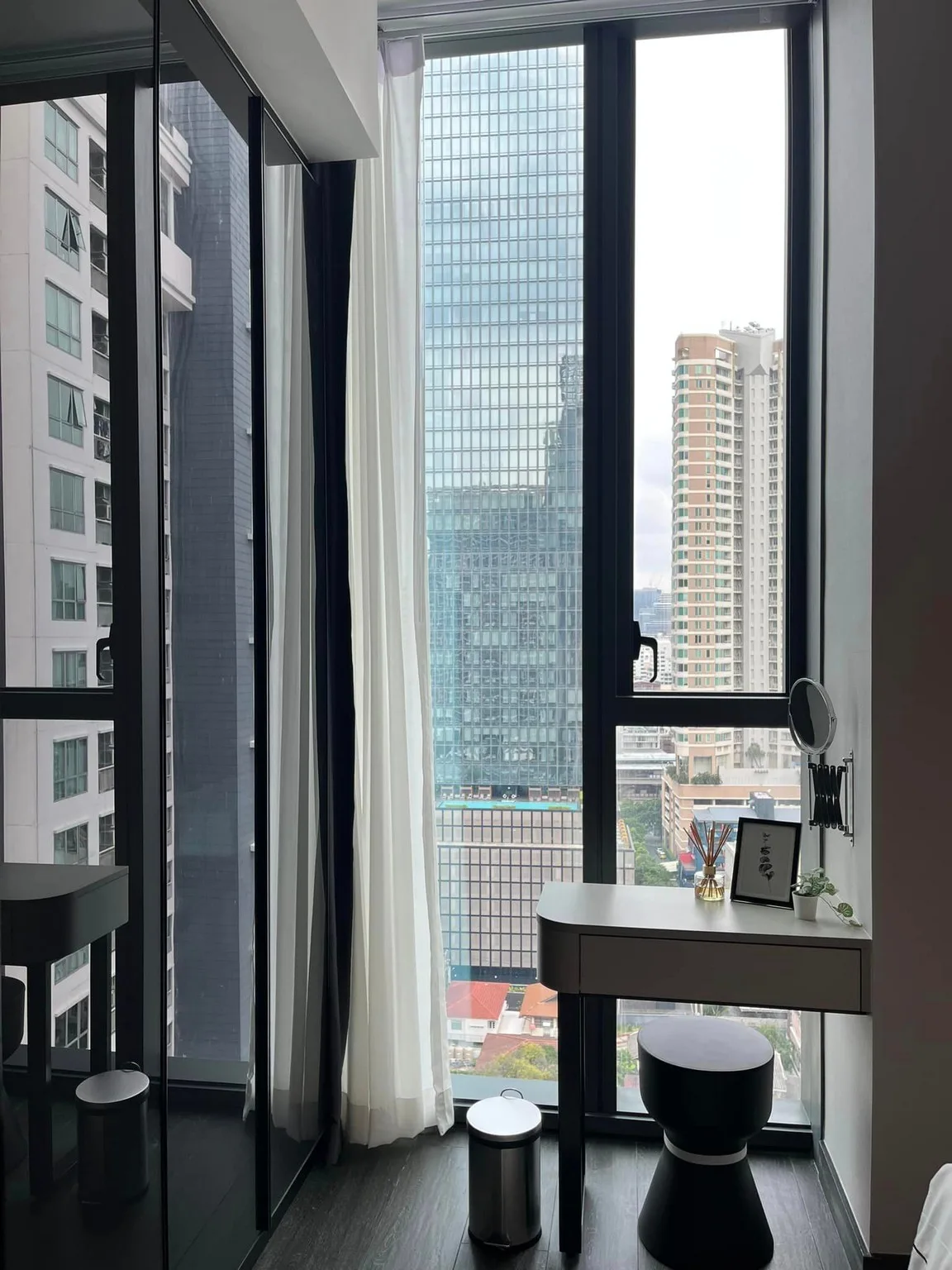 Property photos for Tait Sathorn 12