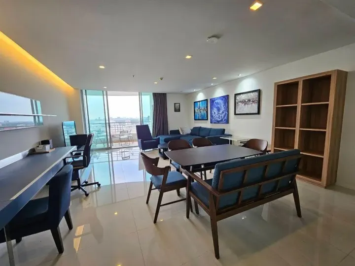 Property photos for Sathorn Heritage