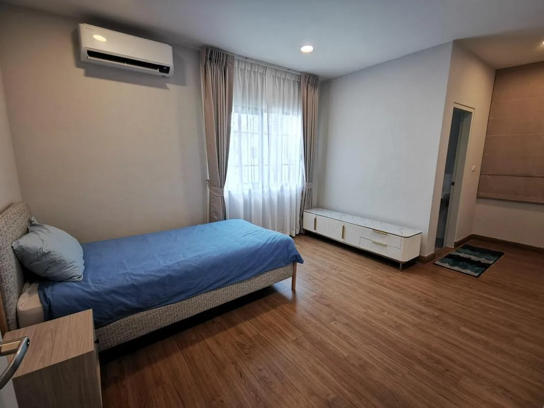 Property photos for Centro Bangna - Km.7