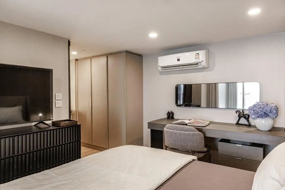 Property photos for Life Rama 4 - Asoke