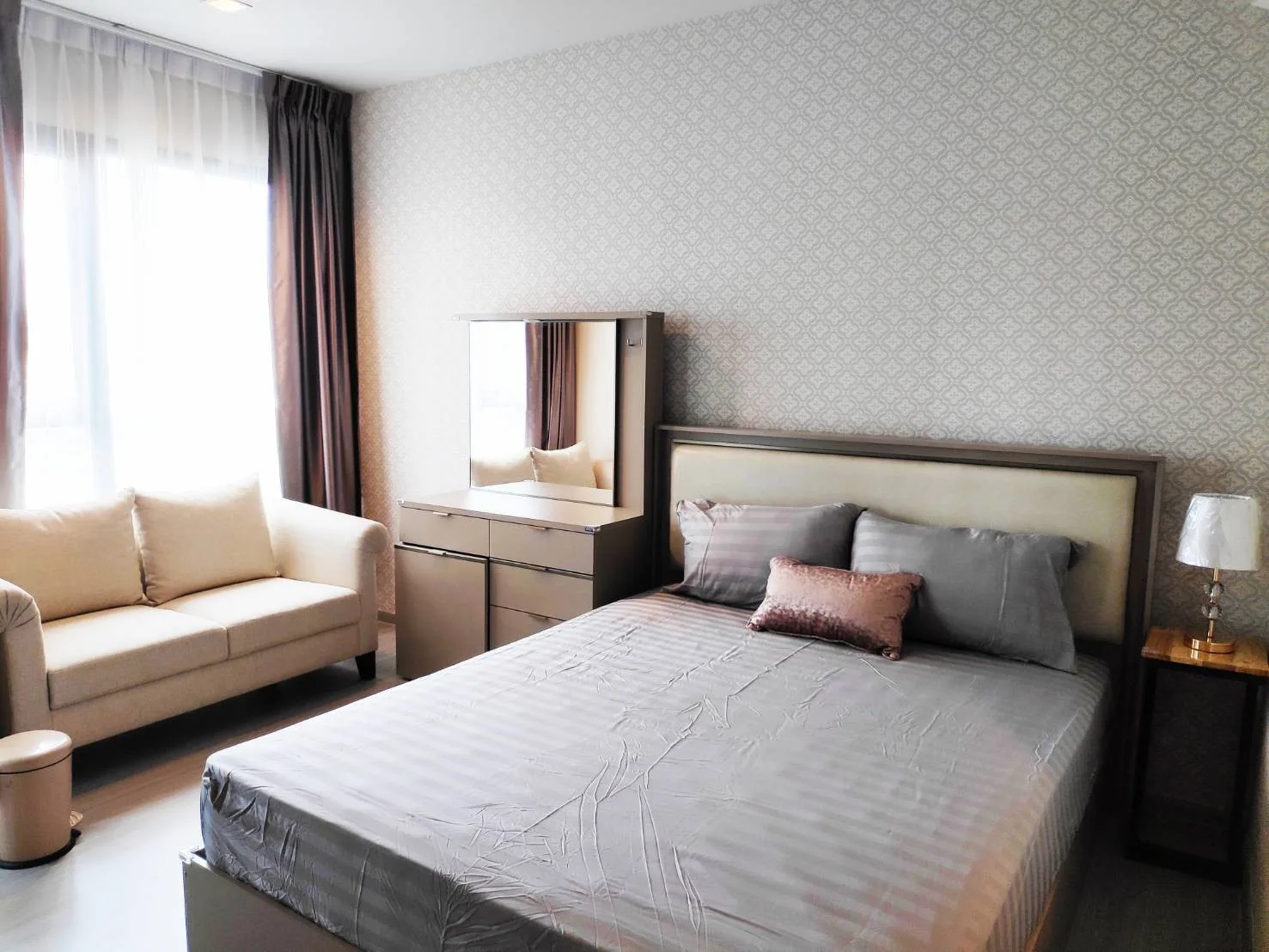 Property photos for LIFE Asoke - Rama 9
