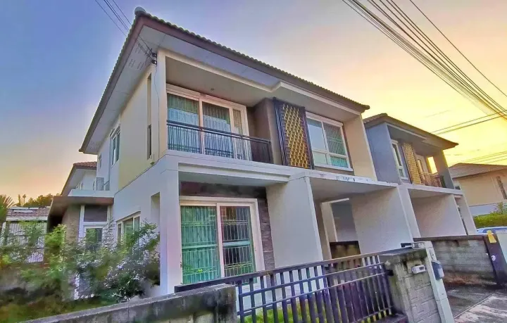 Property photos for Golden Neo Bangna-kingkaew