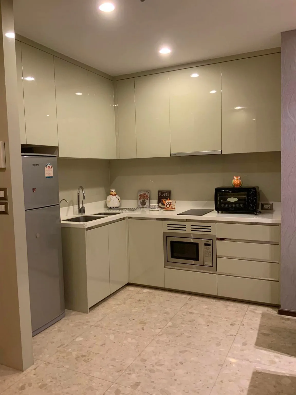 Property photos for The Address Sukhumvit 28