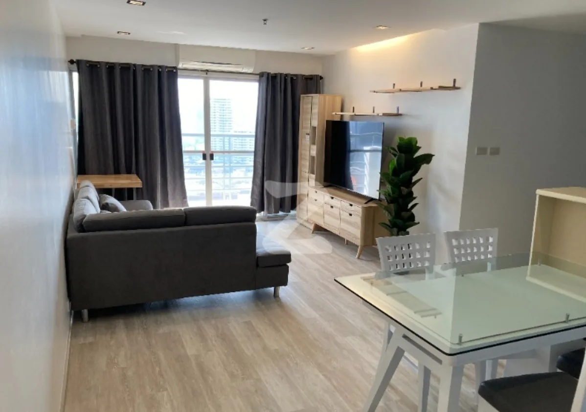 Property photos for The Waterford Diamond