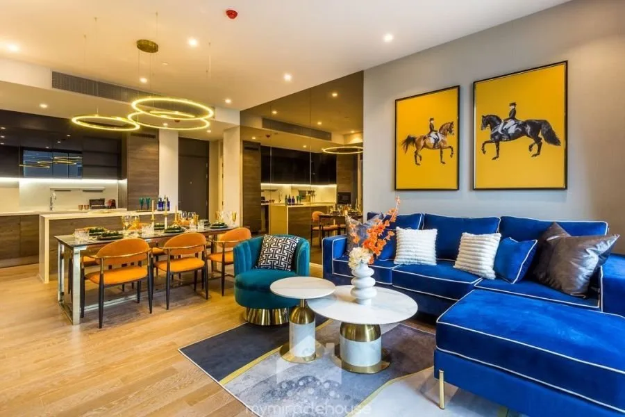 Property photos for Muniq Langsuan