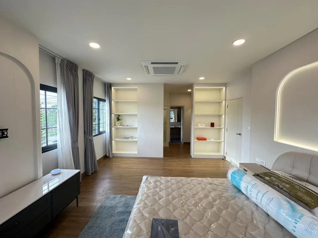 Property photos for Centro Bangna - Km.7