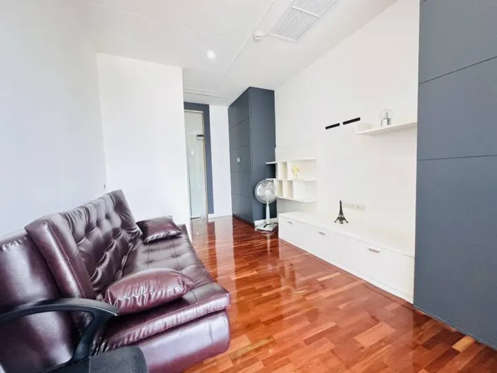 Property photos for Baan Sathorn Chaopraya