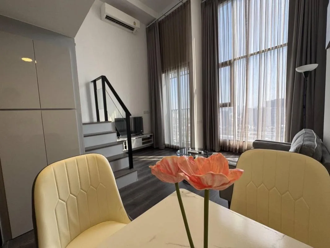 Property photos for Knightsbridge Space Ratchayothin