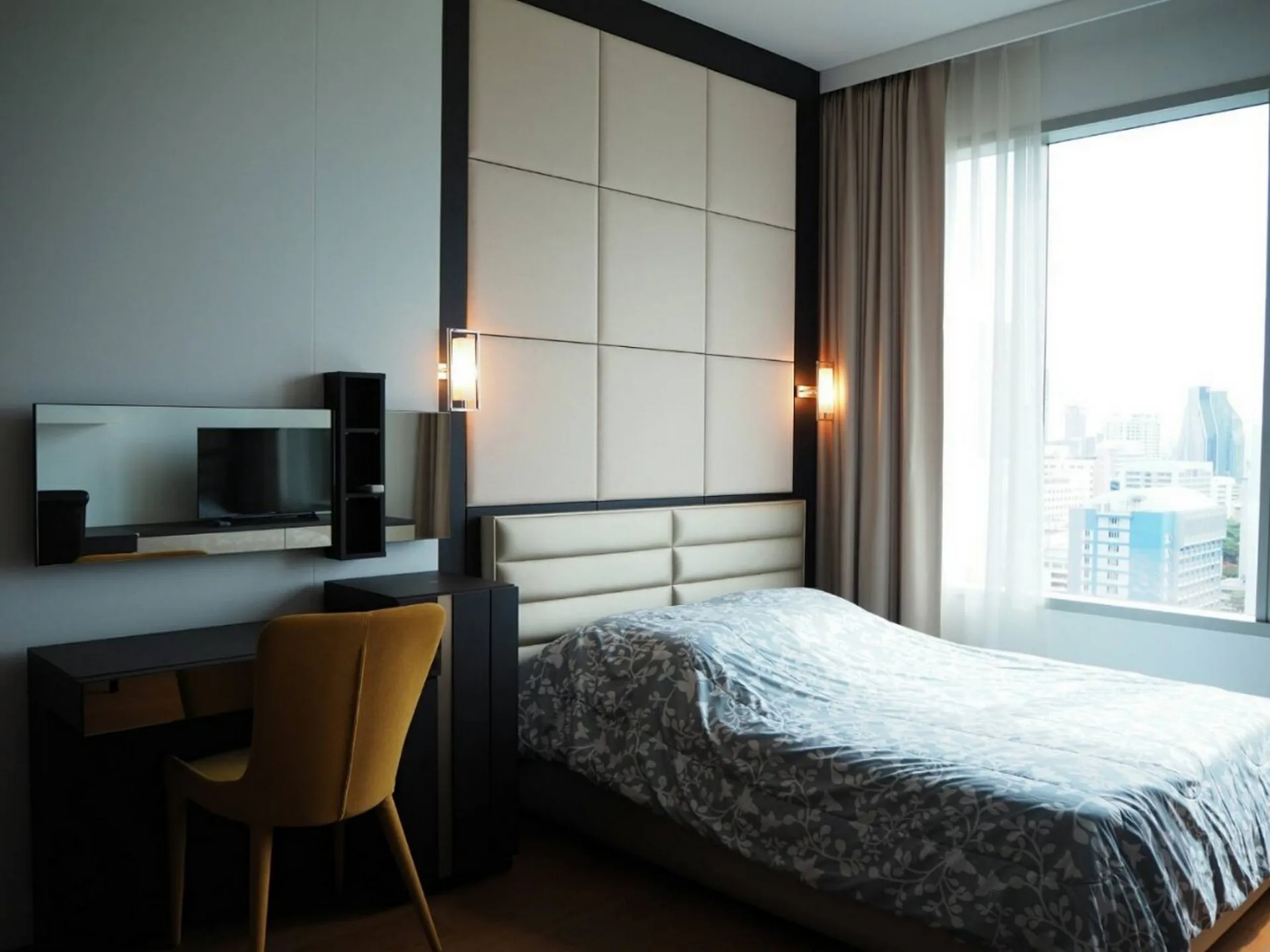 Property photos for 185 Rajadamri