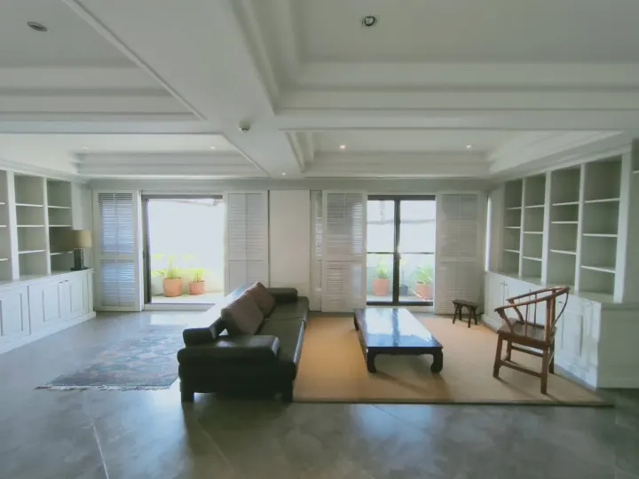 Property photos for Supreme Place