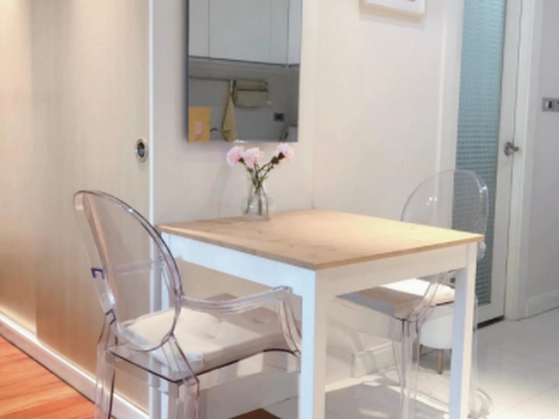 Property photos for Sathorn Gardens