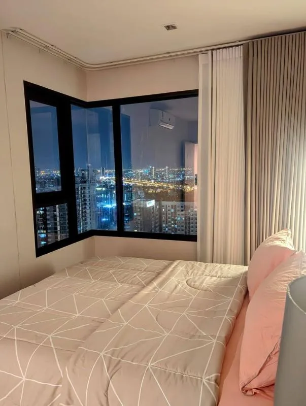 Property photos for Life Sathorn Sierra