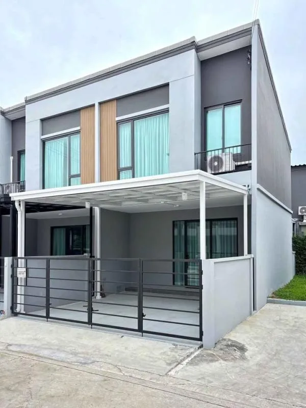 Property photos for Pleno Sukhumvit-bangna 2