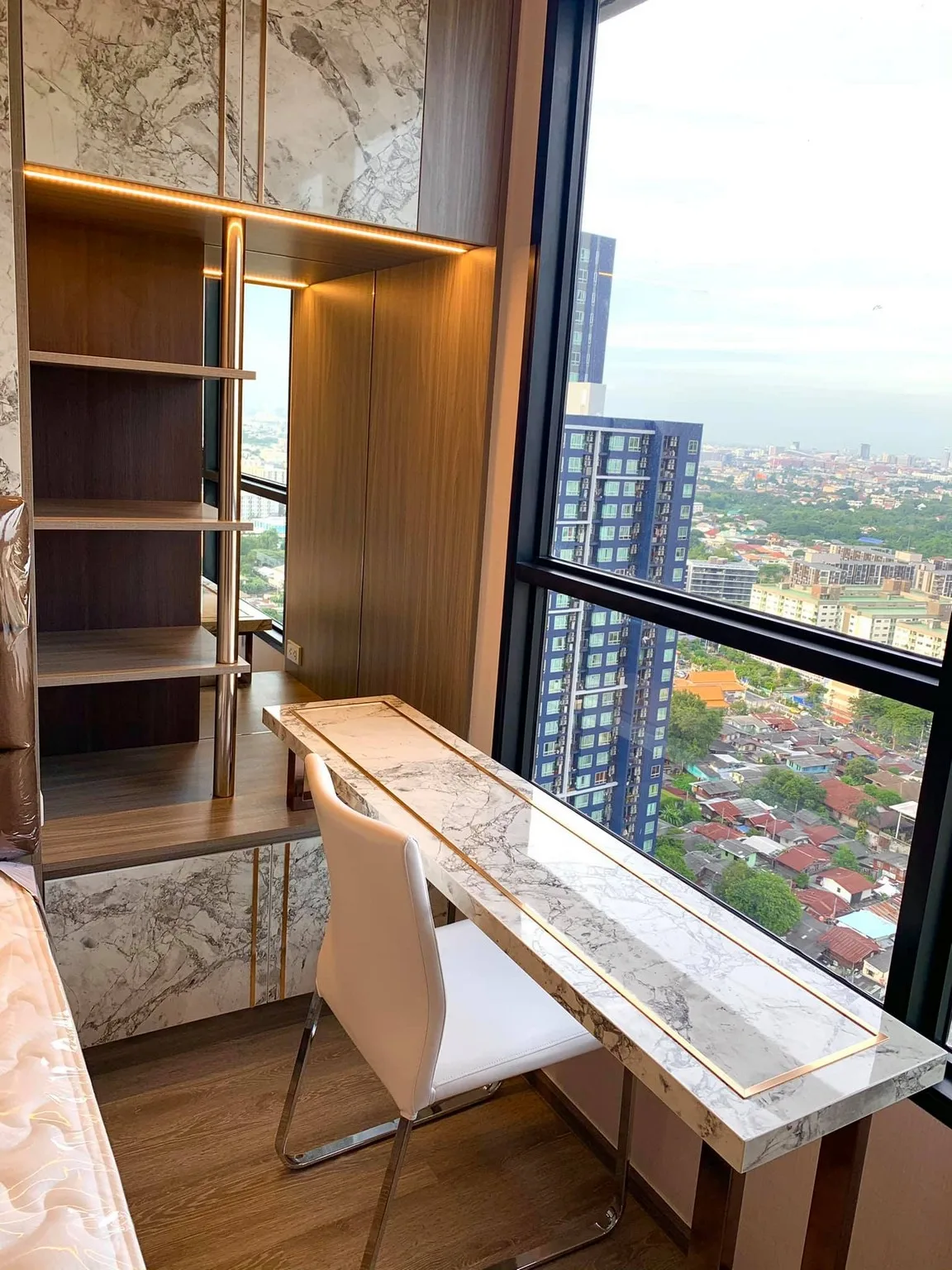 Property photos for Knightsbridge Prime Onnut