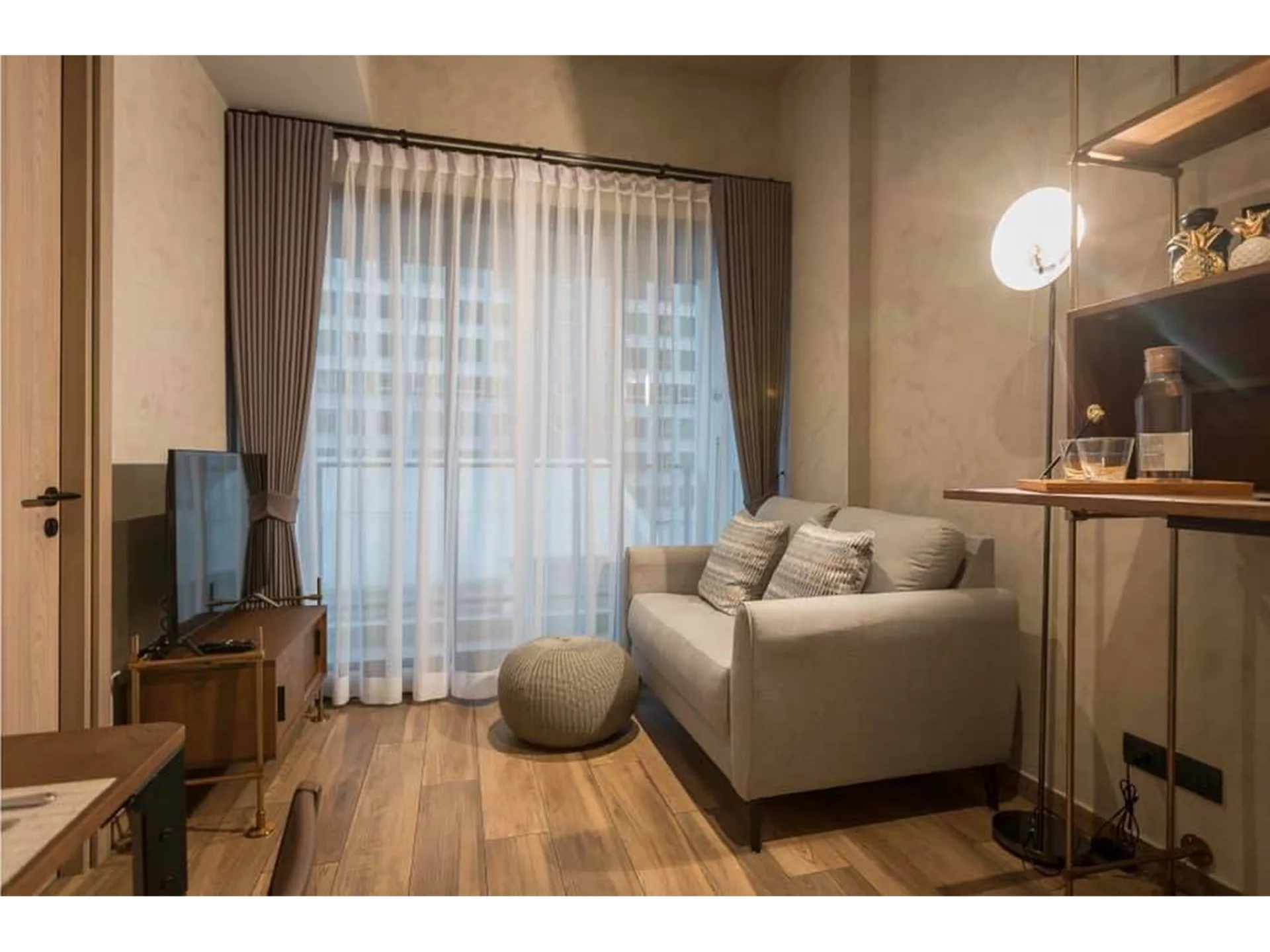 Property photos for The Lofts Asoke